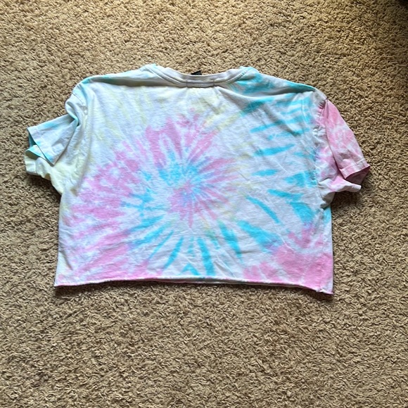 Tie dye mushroom crop top - Picture 2 of 2